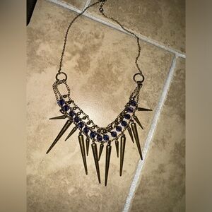 Spiky necklace